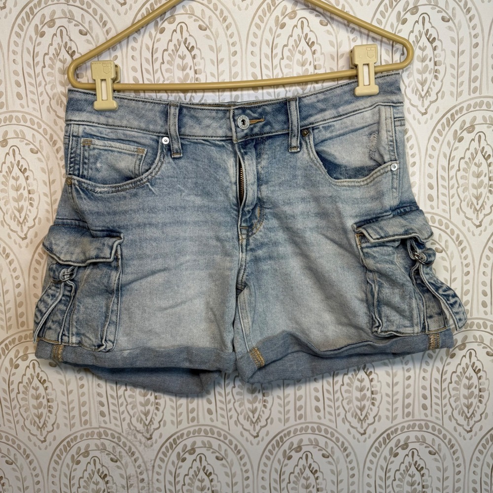 Edgely Womens Light Wash Cargo Denim Shorts Relaxed‎ Boyfriend Mid Rise Size 8